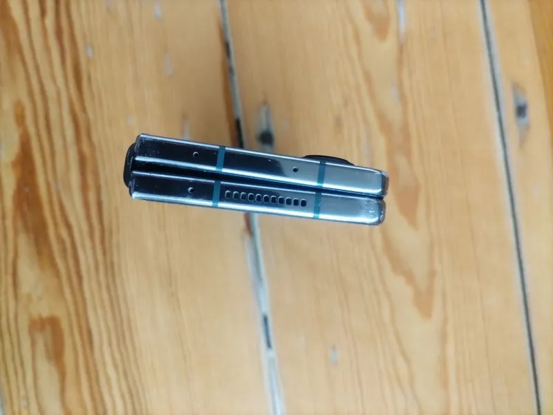 Samsung z fold