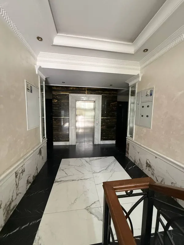 Продаётся 3-комнатная квартира в ЖК Cambridge Residence (коробка), 92 м² 7