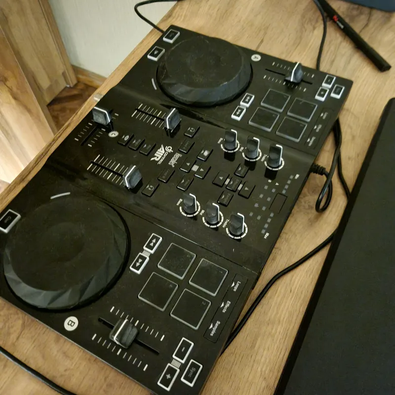 Hercules DJ Hercules DJ
