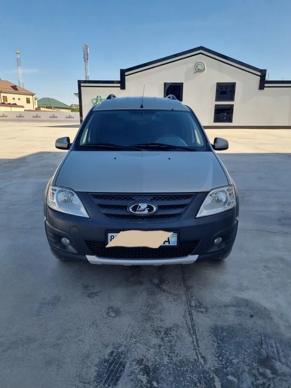 Lada largus cross 1 Lada largus cross 1