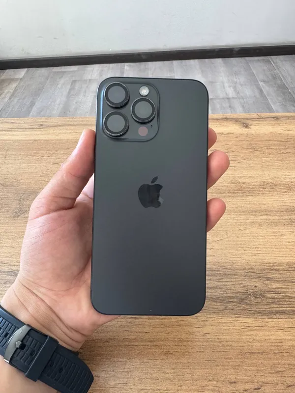 Iphone 15 pro max — фото 3