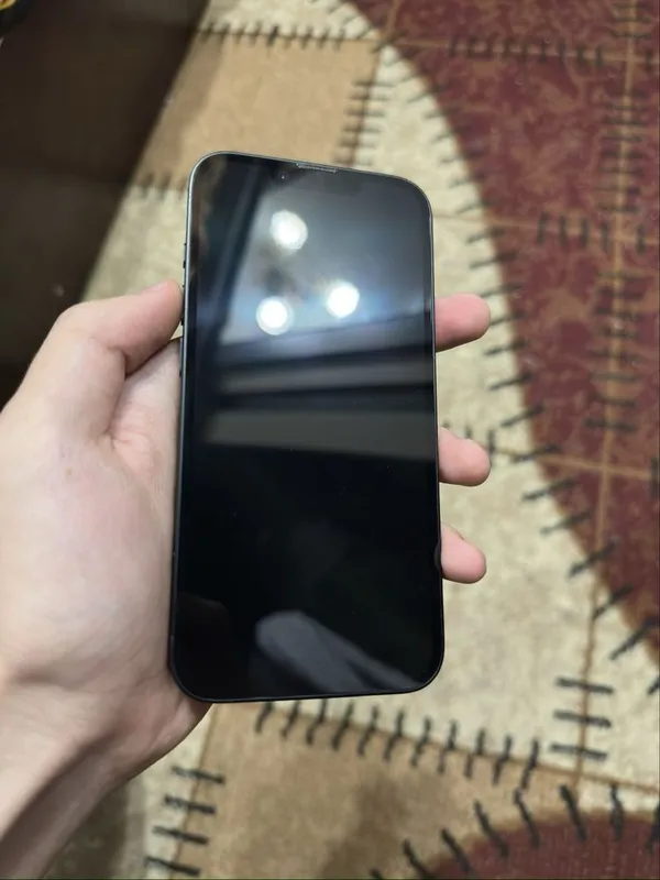 iPhone 16e, Айфон 16е 3 iPhone 16e, Айфон 16е 3