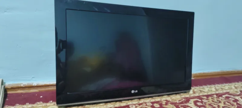 televizor LG 32tali. Made in Korea. Smart emas 1