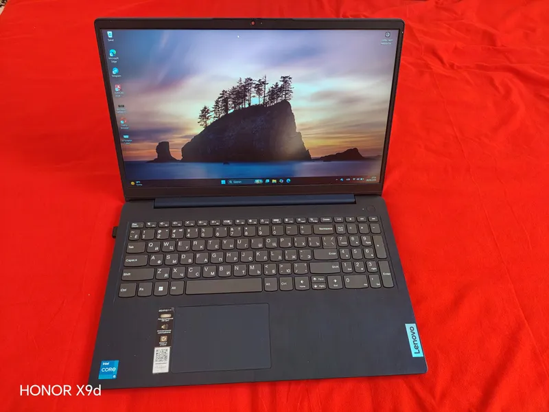 IdeaPad 3 15IAU7 Laptop - Type 82RK