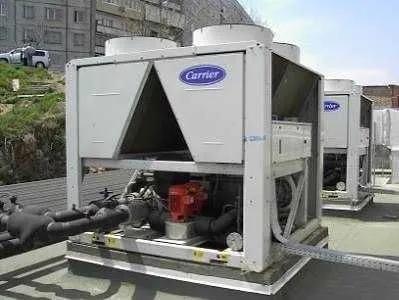 Чиллер 30RBS-070C0165-PE (67 kW) — высокопроизводительный чиллер 1 Чиллер 30RBS-070C0165-PE (67 kW) — высокопроизводительный чиллер 1