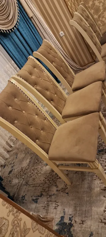 stollar mehmon hona ucun