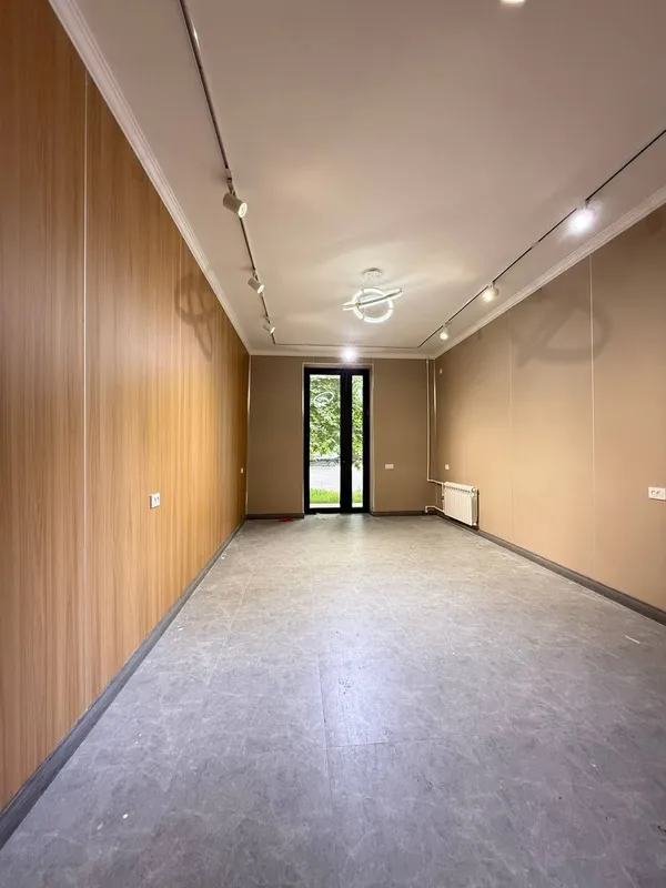 Аренда помещения 92м² Новомосковская, Стадион Старт / Дархан 1