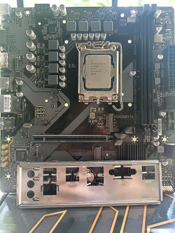 B760M E DDR5+Core i5 12400F — фото 2