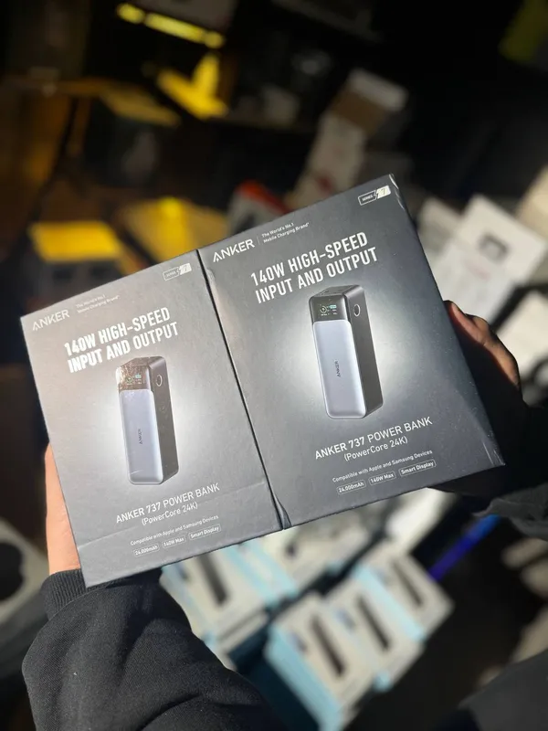 Power bank Anker 737