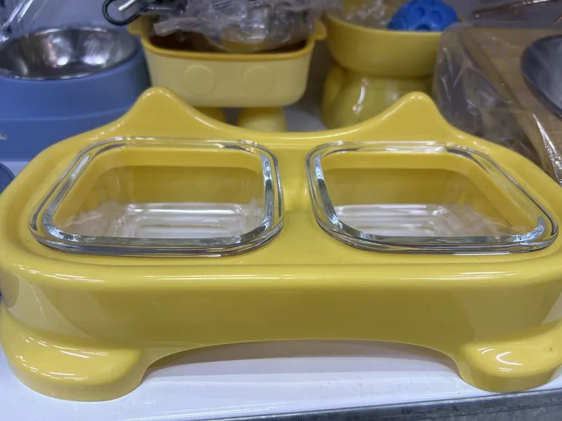 Миска для кошек и собак 1
