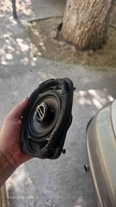 Hertz Cento CX 100 2