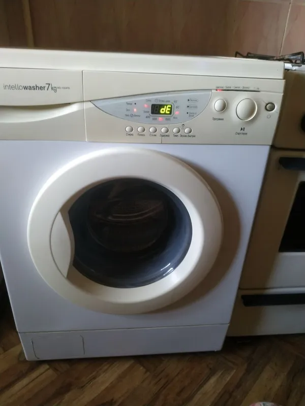 Продам стиральную машину