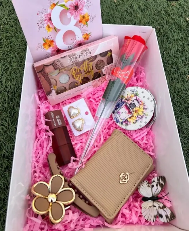 8 mart Ayollar va qizlar uchun nafis sovg'abop to'plam – "Beauty Boxs" — фото 7