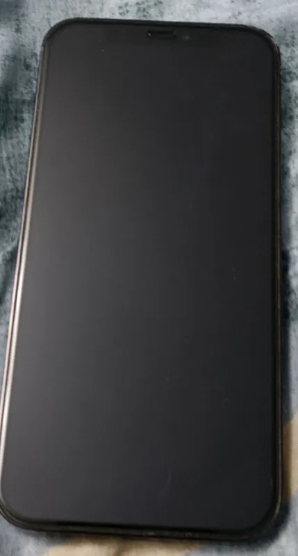 iPhone 12 pro с гарантией