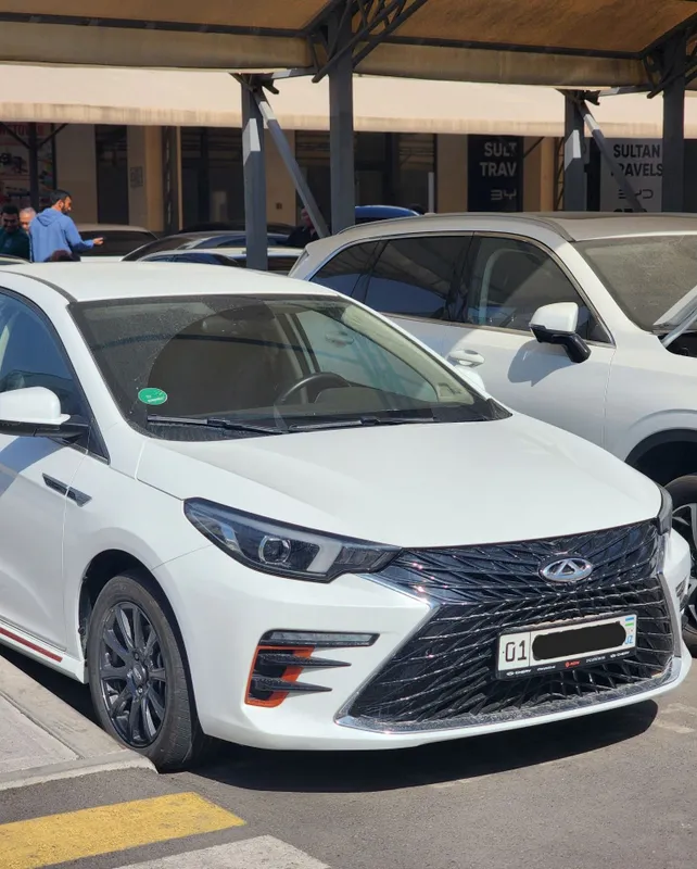 Chery Arrizo 6 pro 2025 yil 2 Chery Arrizo 6 pro 2025 yil 2
