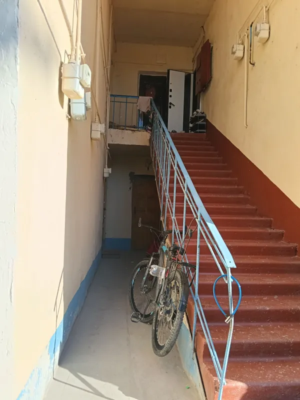 Срочно продаю квартиру Куй Чирчикский ройон — фото 1