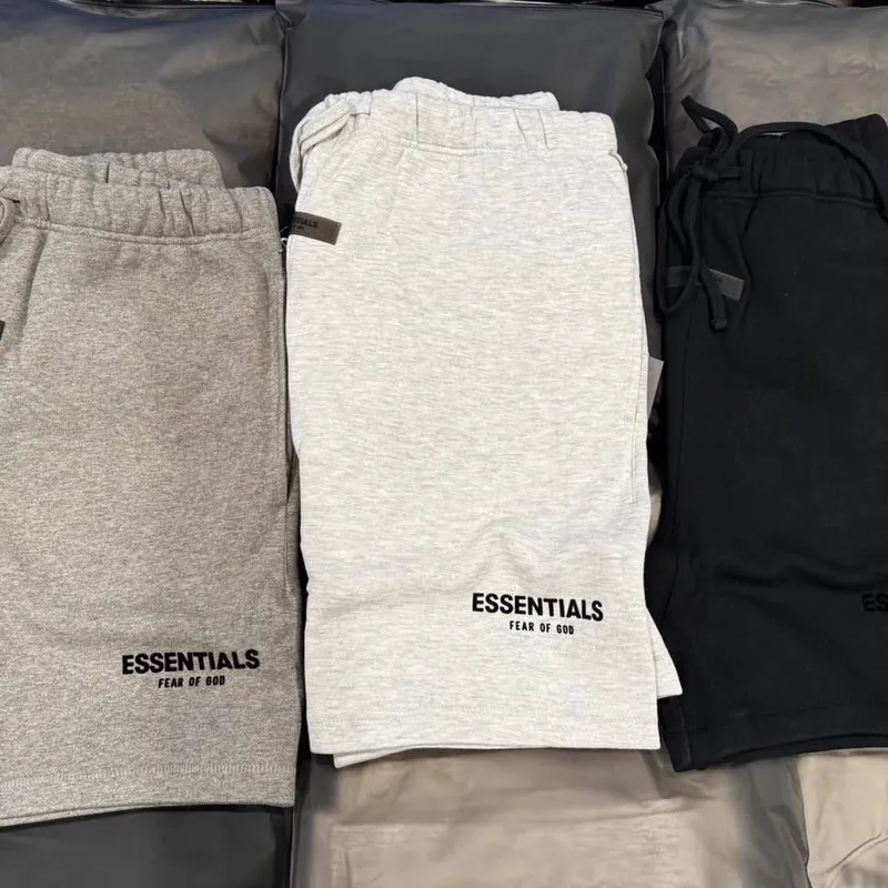 Essentials Shorts (Шорты Люкс Качество)
