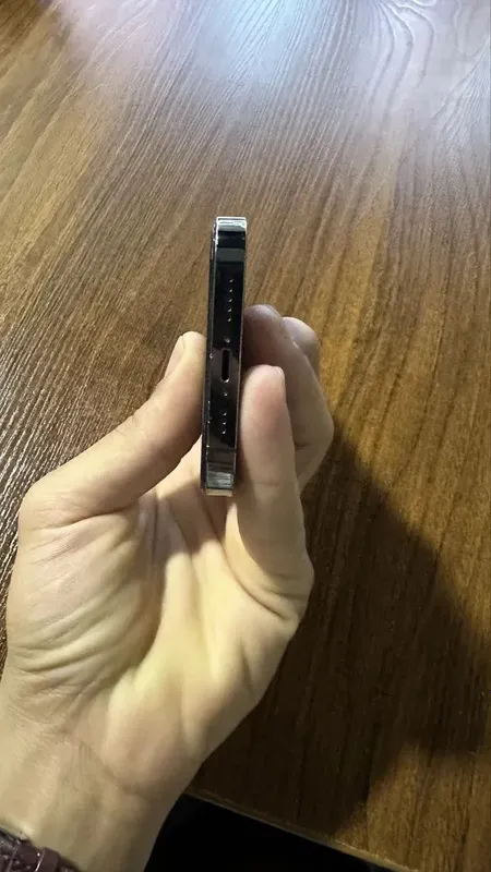 iPhone 13 Pro 256 ГБ 4 iPhone 13 Pro 256 ГБ 4