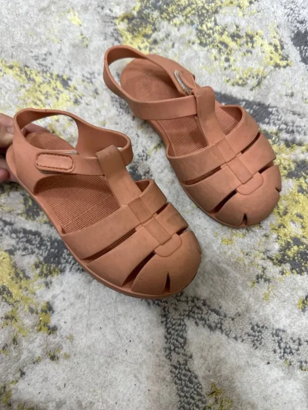 ZARA размер 28 цена 40 тыс