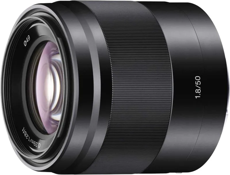 Портретный объектив Sony 50mm F1.8 OSS для Sony E APS-C