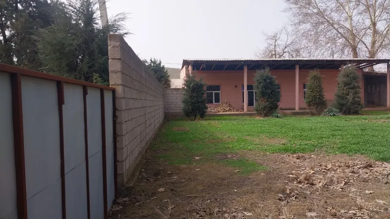 Tadbirkorlik va yashash uchun 10 sutuģ er maydoni va 4 xonali bino — фото 4