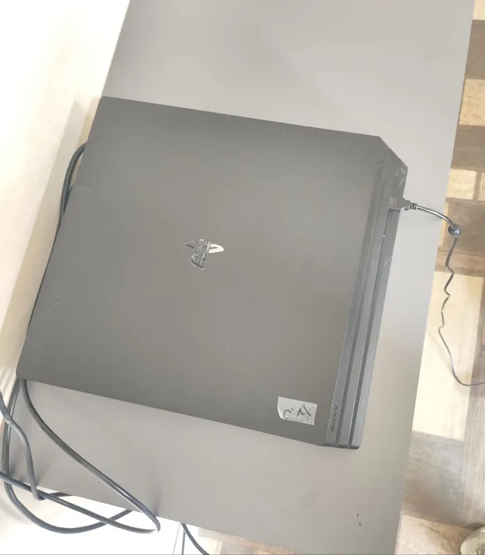 Ps4 pulti bor oyinlari bilan hech qanaqa muamosi yo holati ideal