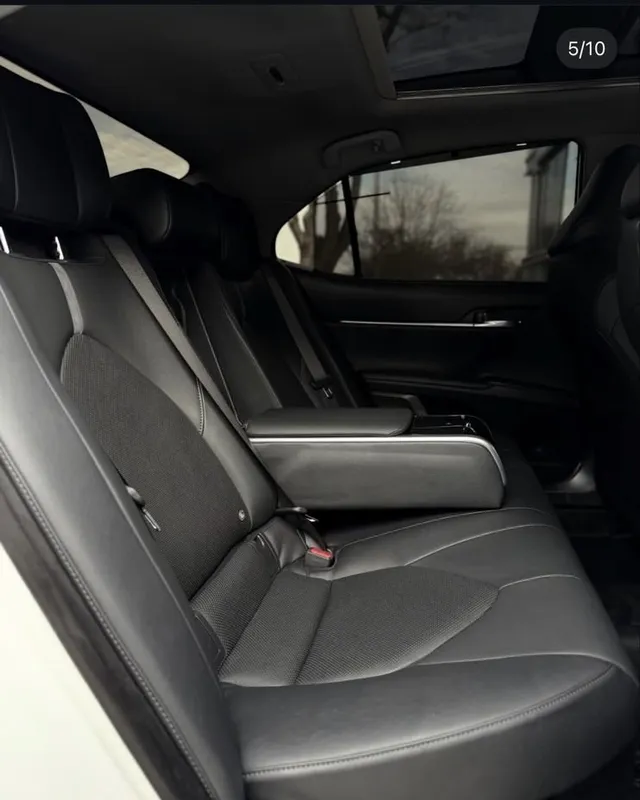 Toyota Camry Hybrid Limited 7 Toyota Camry Hybrid Limited 7