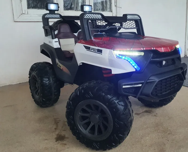 Mini bolalar mashenasi zur holatda aybi yuq
