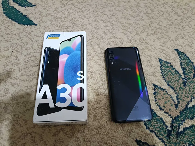 Смартфон Samsung Galaxy A30s — фото 2