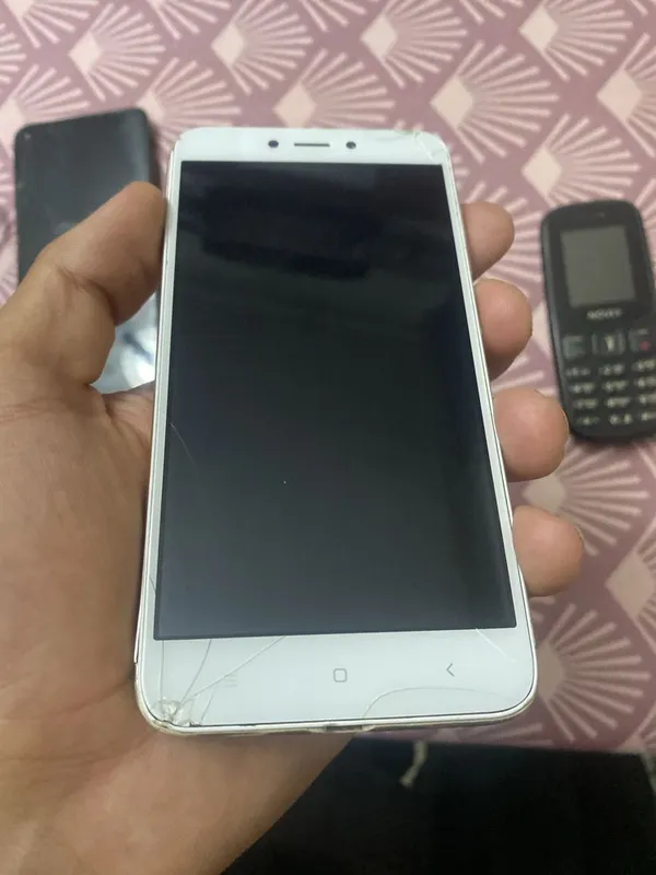 Redmi note 9 karobkasi bilan — фото 4