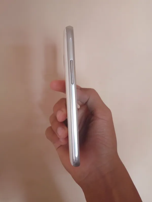 samsung galaxy J1.6 ishalydi — фото 4