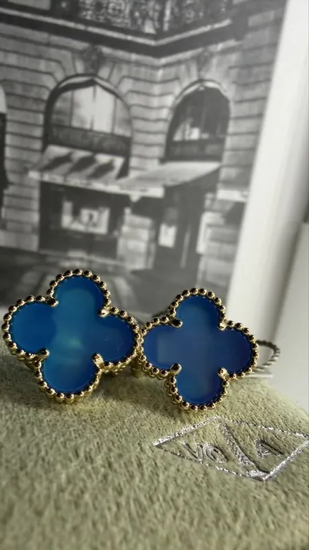 Серьги Van Cleef & Arpels Голубой агат 4 Серьги Van Cleef & Arpels Голубой агат 4