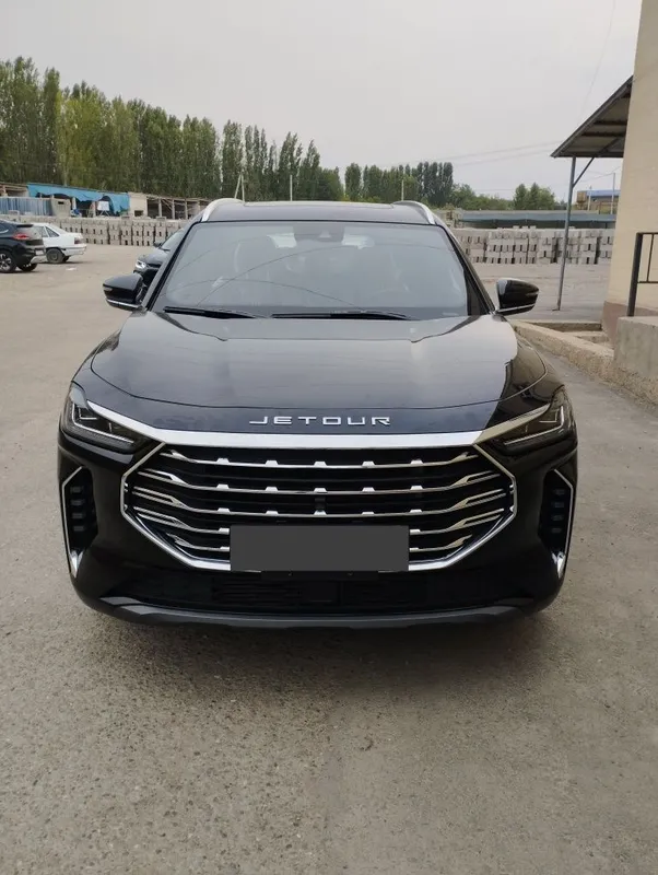 Jetour x70 plus Luxury
