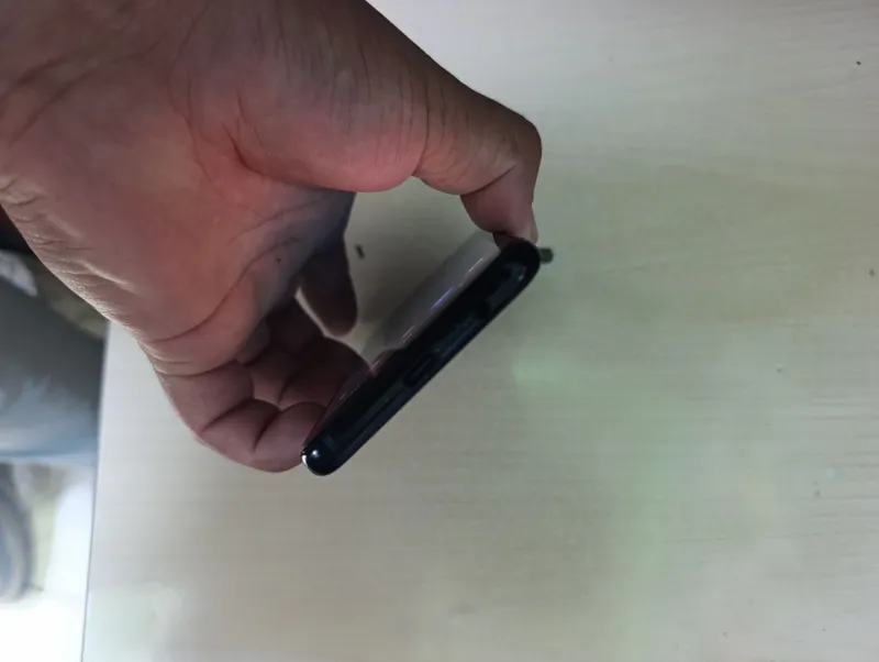 Samsung a8 32g ochilmagan bir qul — фото 1
