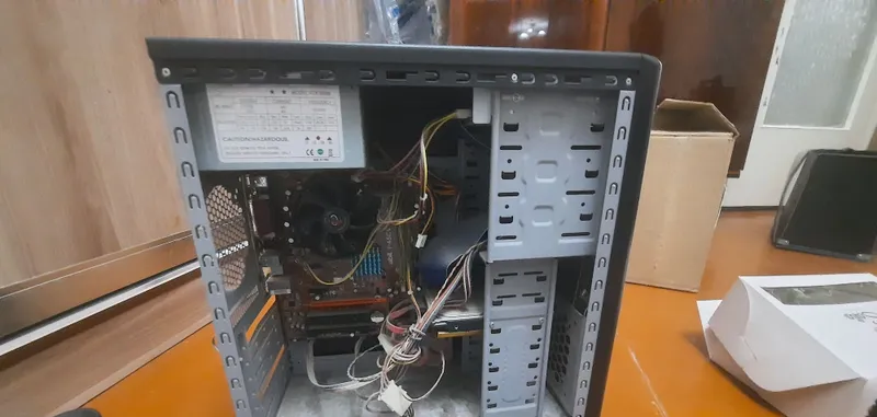 Kompyuter, monitor, sichqoncha, klaviatura 3 Kompyuter, monitor, sichqoncha, klaviatura 3