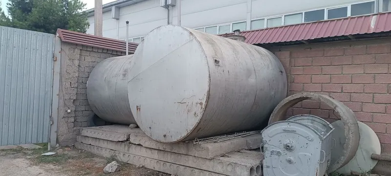 Емкость цистерна — фото 1
