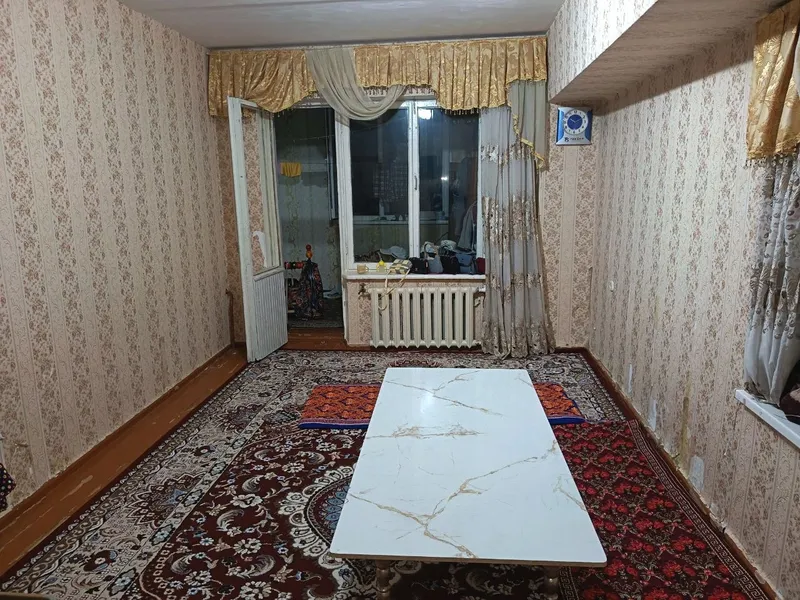 Своя 1/4/4 Юнусабад 4-квартал. Кирпич. 40 м2