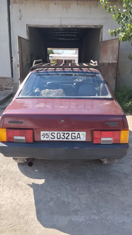 VAZ 21099 sotiladi 3