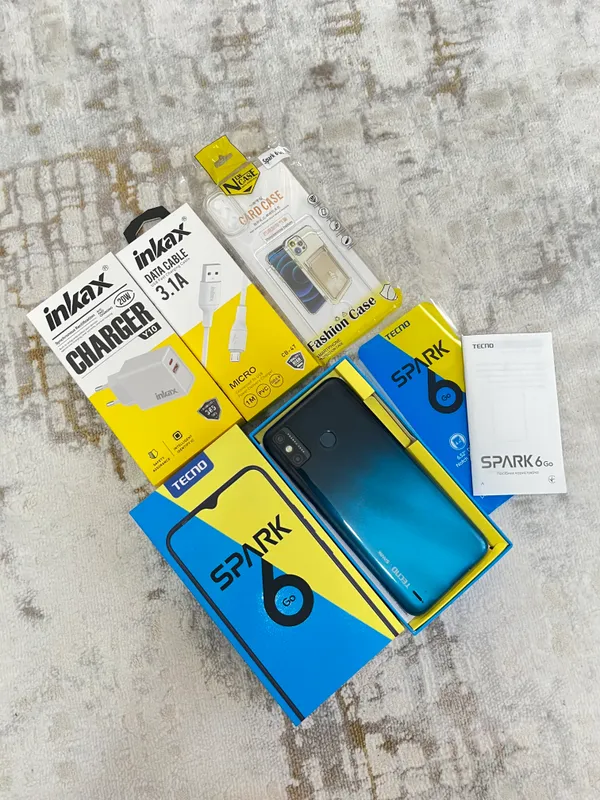Tecno spark 6 go