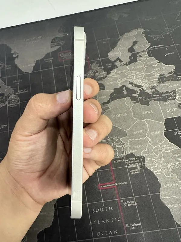 Iphone 13 256 gb 4 Iphone 13 256 gb 4