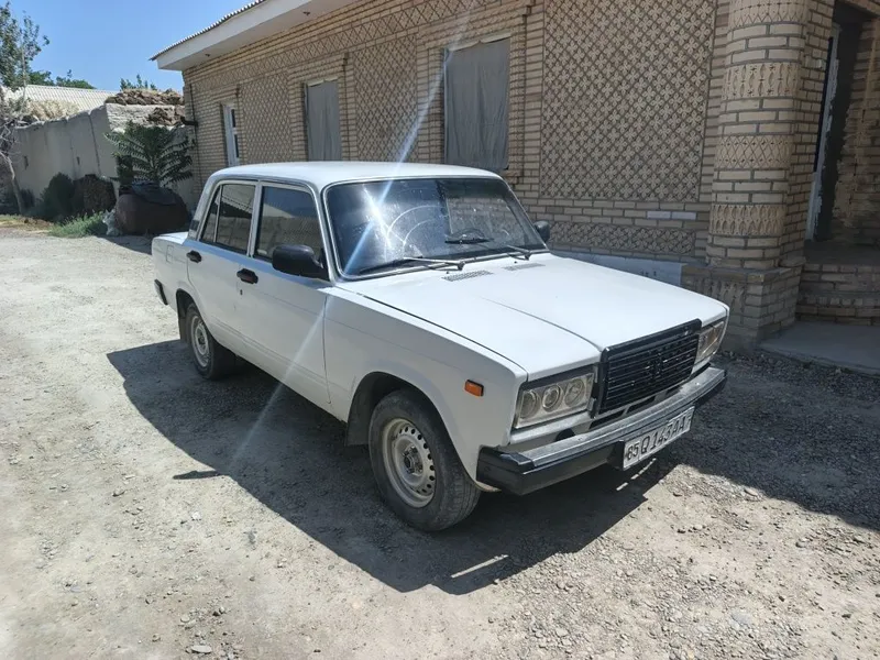 Лада ваз 2107сотилади 1
