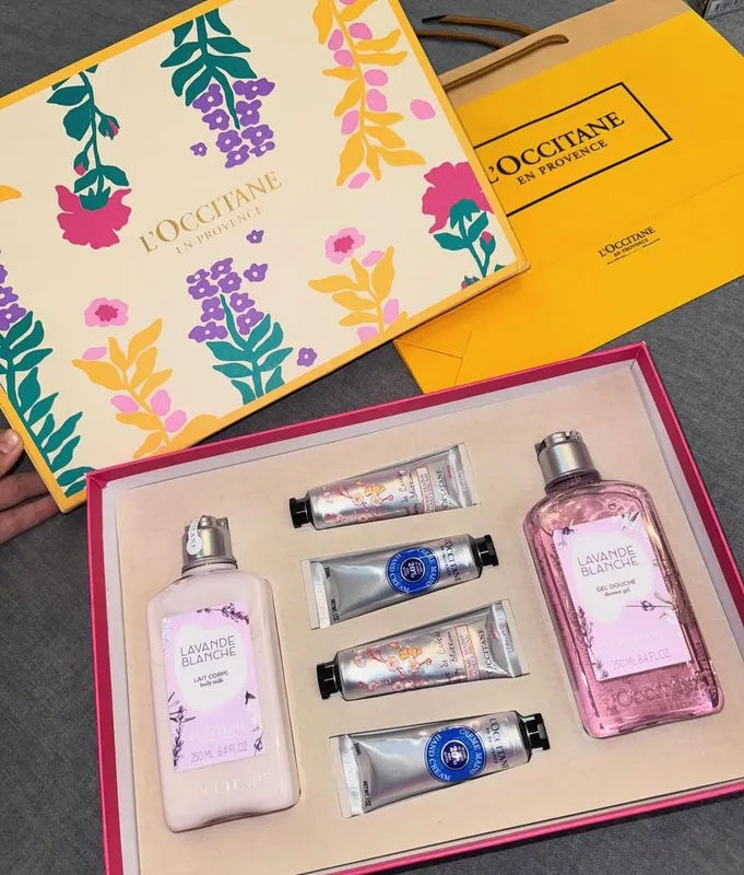 L’OCCITANE LAVANDE BLANCHE