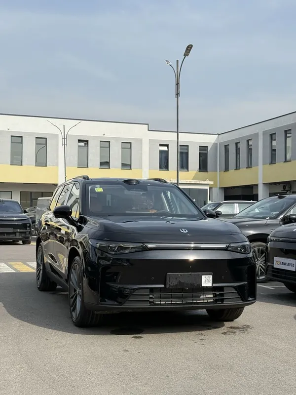 Leapmotor C16 Restyling 2026 Full Hybrid 1 yil rasmiy kafolat — фото 3