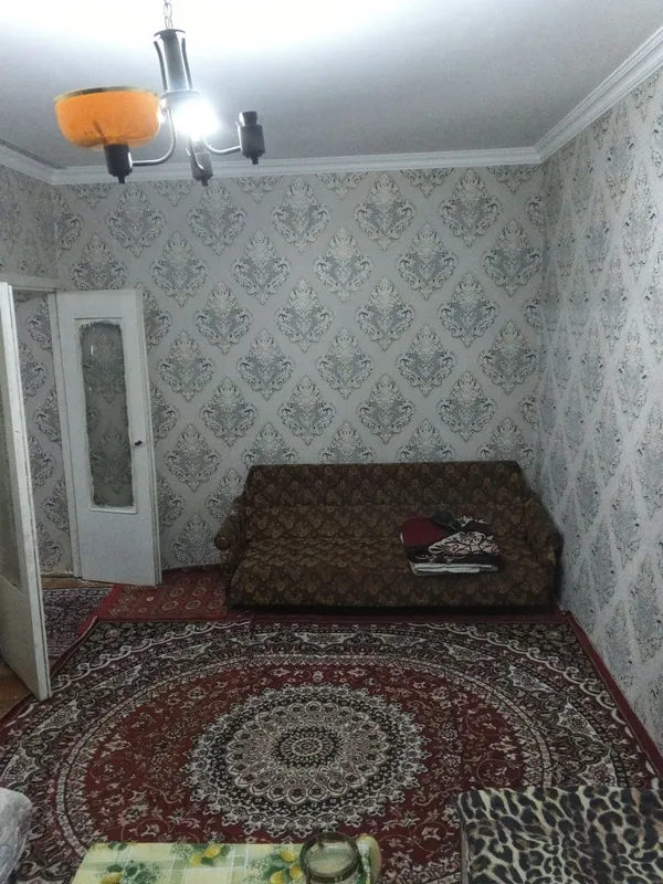 Yakkasaroy tumani Qushbegi Mahallasida uy ijaraga beriladi 1/4/5
