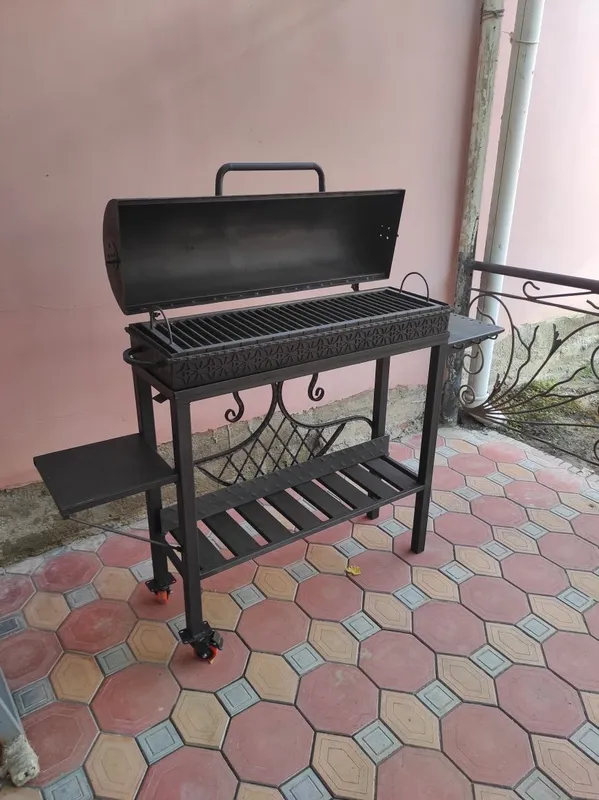 Shashlik va barbekyu uchun mangal 3