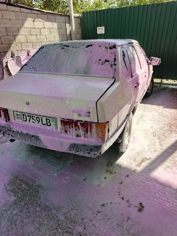 Vaz 21099 sotiladi 1 Vaz 21099 sotiladi 1