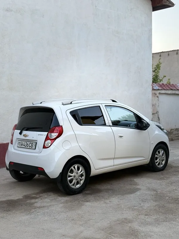 Spark 4-poz avtomat 7 Spark 4-poz avtomat 7
