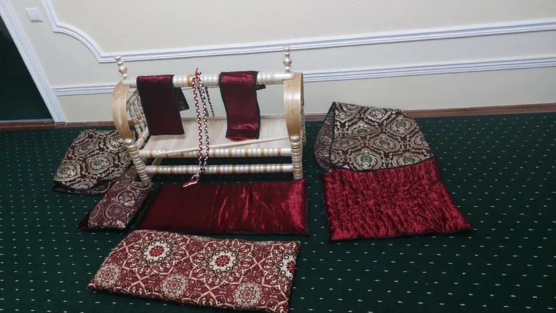 Продаётся бешик, состояние хорошее, 500 тысяч 1 Продаётся бешик, состояние хорошее, 500 тысяч 1