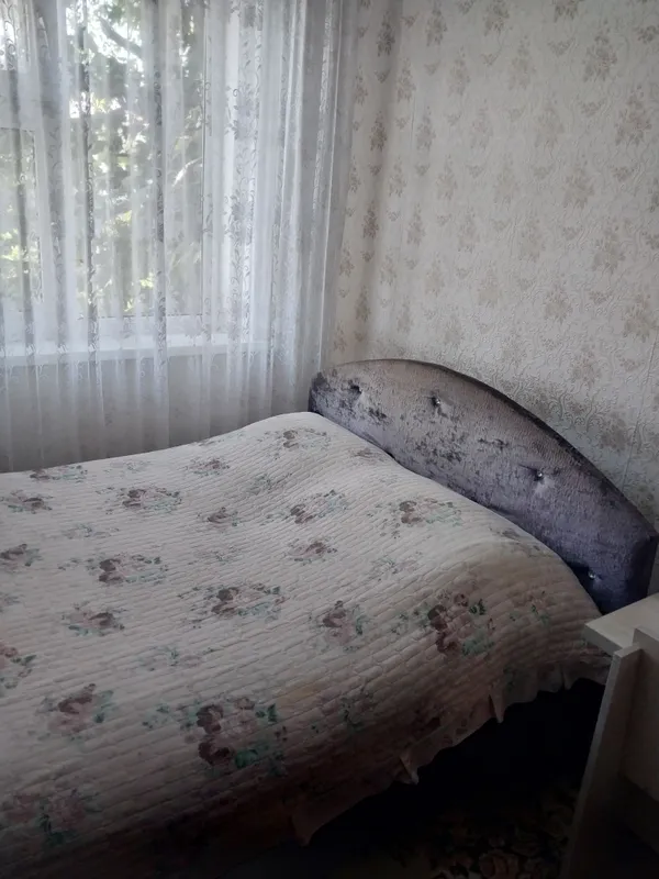 Продаётся диван, цена договорная, с матрасами 2