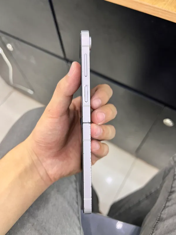 Galaxy Z Flip6 3